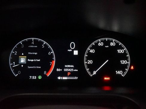Used 2025 Honda HR-V Sport image 15