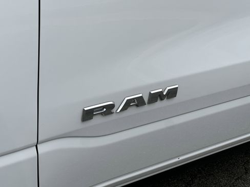 Used 2023 RAM 1500 Laramie image 15