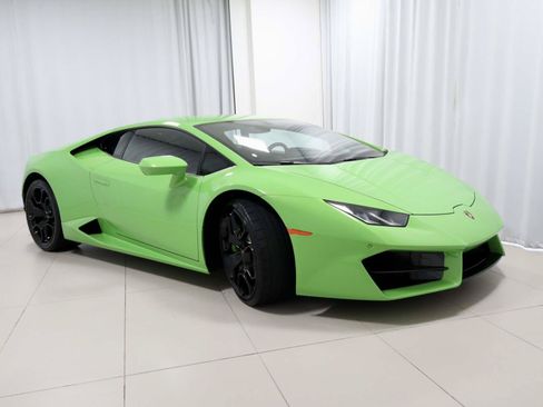 Used 2018 Lamborghini Huracan LP 580-2 RWD image 7