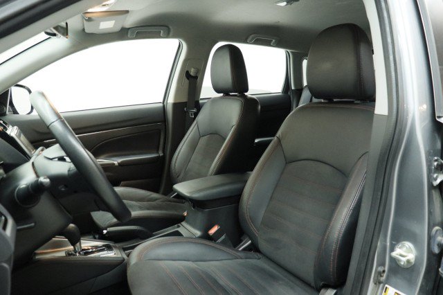 Used 2023 Mitsubishi Outlander Sport SE AWD/4WD image 8
