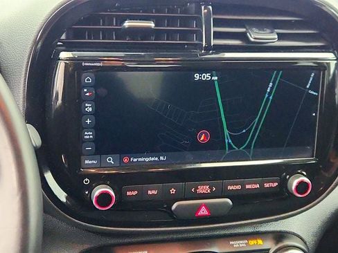 Used 2020 Kia Soul EX image 19