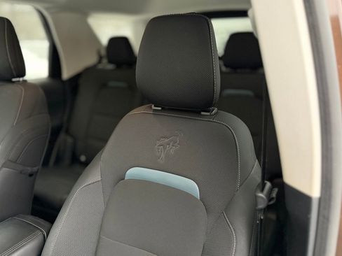 Used 2022 Ford Bronco Sport Badlands image 5