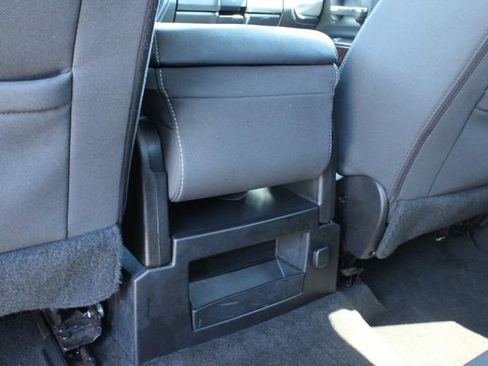 Used 2018 GMC Sierra 1500 SLE w/ SLE Value Package image 33