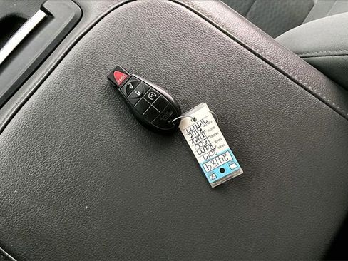 Used 2017 RAM 1500 Outdoorsman image 36