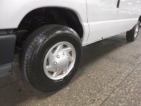 Used 2011 Ford E-350 and Econoline 350 Super Duty w/ Insulation Pkg image 21