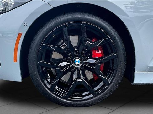 Certified 2025 BMW 330i xDrive Sedan w/ M Sport Package AWD/4WD image 10