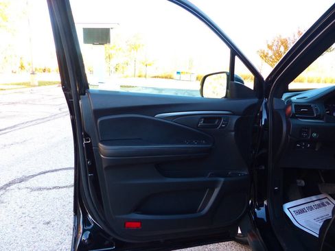 Used 2024 Honda Passport EX-L image 22