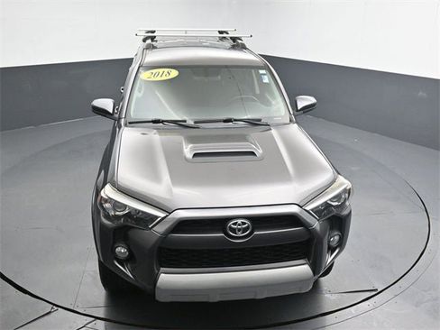 Used 2018 Toyota 4Runner TRD Off-Road image 23