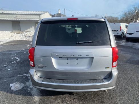 Used 2017 Dodge Grand Caravan SE w/ Power Window Group image 6