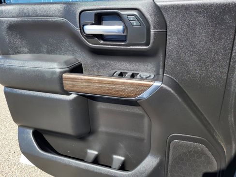 Used 2020 Chevrolet Silverado 1500 LT w/ All-Star Edition image 14