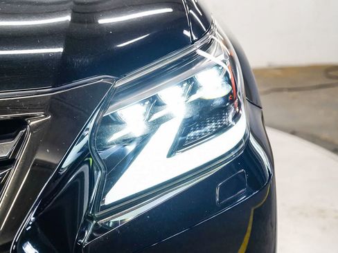 Used 2023 Lexus GX 460 w/ Black Line Special Edition AWD/4WD image 7