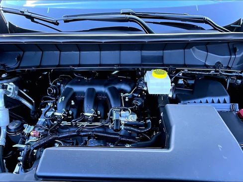 New 2026 Nissan Pathfinder SL image 16