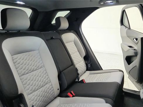 Used 2019 Chevrolet Equinox LS w/ LPO, Blackout Package FWD image 36