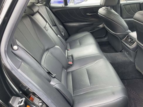 Used 2020 Lexus LS 500 w/ Accessory Package (Z2) image 40