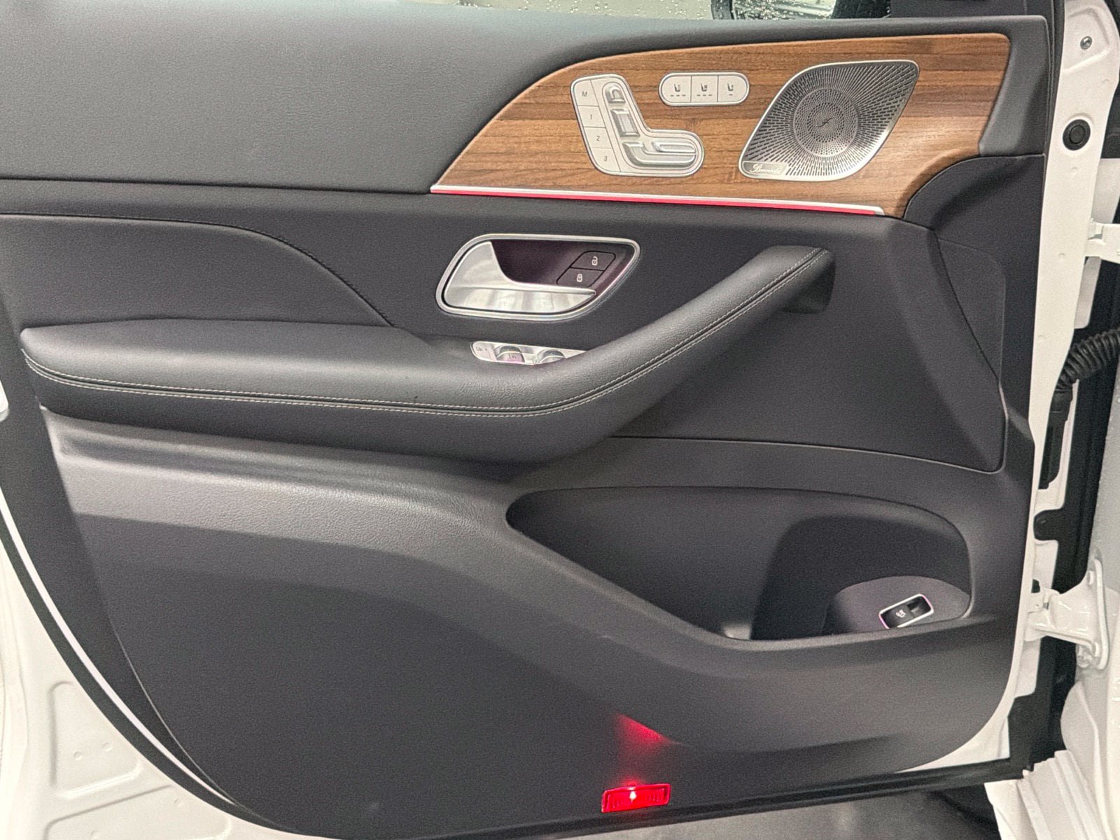 Certified 2026 Mercedes-Benz GLS 450 4MATIC image 21
