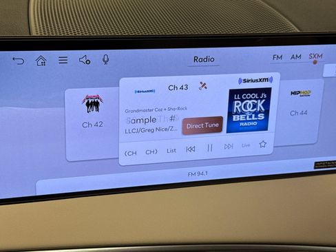 New 2026 Genesis GV70 2.5T Advanced AWD/4WD image 19