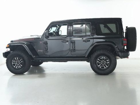 Used 2026 Jeep Wrangler Unlimited Rubicon AWD/4WD image 45