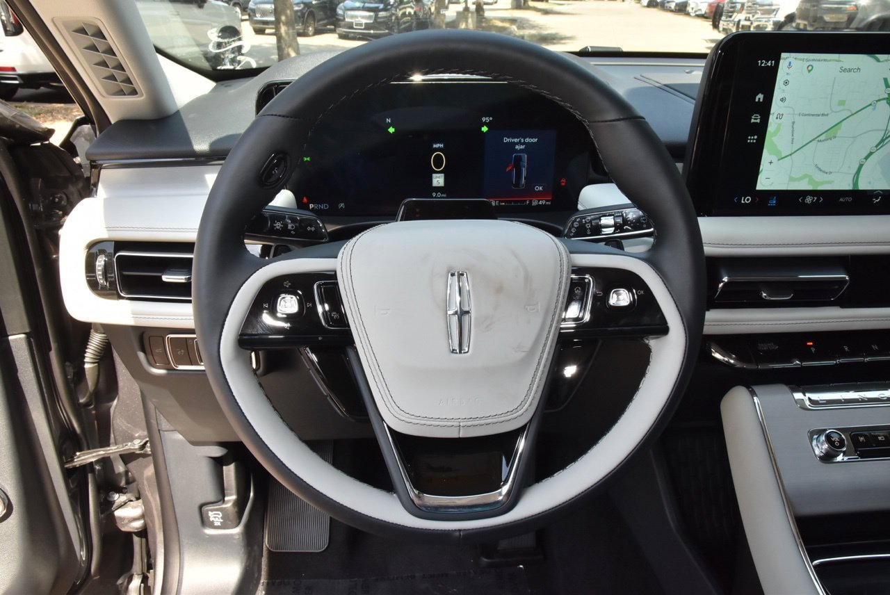 New 2027 Lincoln Aviator Reserve AWD/4WD image 23