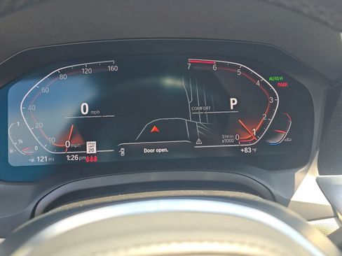 Used 2020 BMW 330i Sedan w/ M Sport Package RWD image 20