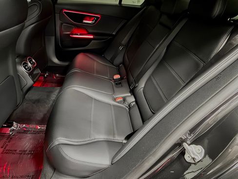 Used 2023 Mercedes-Benz C 300 Sedan w/ Exclusive Trim Package image 39