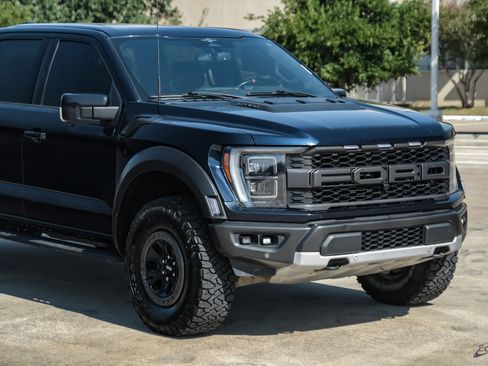 Used 2023 Ford F150 Raptor w/ Raptor Carbon Fiber Package AWD/4WD image 27