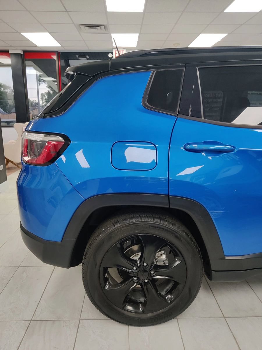 Used 2020 Jeep Compass Latitude FWD image 5