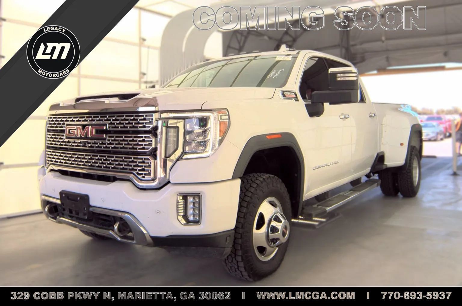 Used 2020 GMC Sierra 3500 Denali w/ Technology Package AWD/4WD image 1