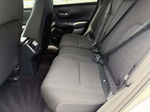 Certified 2026 Honda HR-V LX image 9
