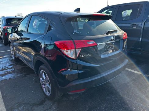 Used 2020 Honda HR-V LX image 3