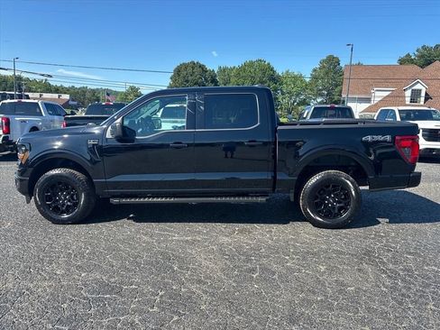 Used 2025 Ford F150 XLT w/ Equipment Group 301A Standard AWD/4WD image 4