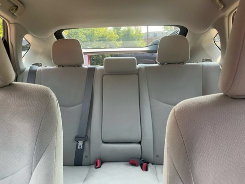 Used 2015 Toyota Prius Two FWD image 27