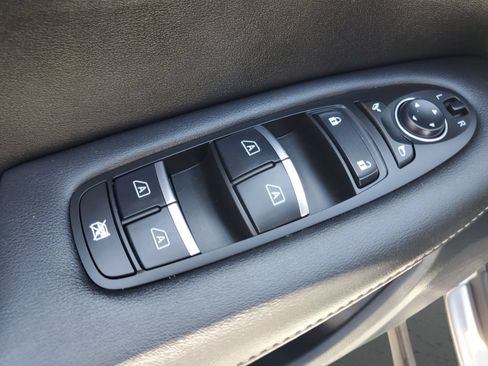 Used 2023 INFINITI QX50 Luxe FWD image 20