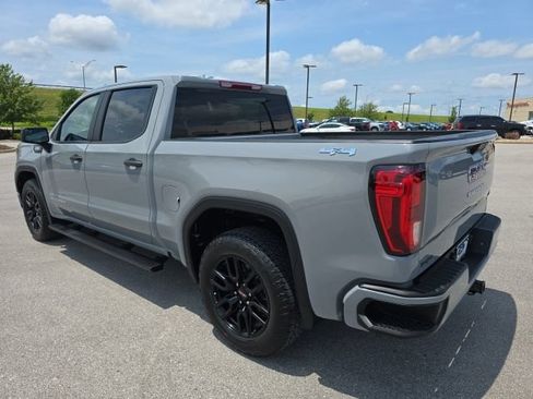 Used 2024 GMC Sierra 1500 Pro w/ Graphite Edition AWD/4WD image 3