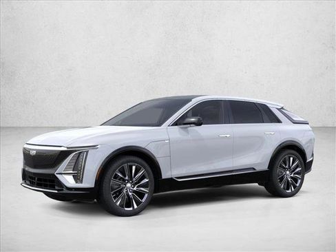 New 2026 Cadillac Lyriq Signature Luxury image 2