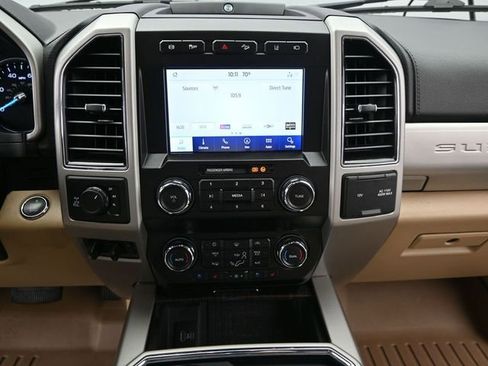 Used 2020 Ford F250 Lariat w/ Lariat Ultimate Package image 7