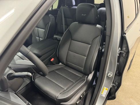 New 2026 Buick Enclave Sport Touring w/ Power Package image 33