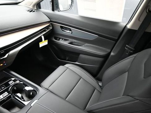 New 2025 Nissan Murano SL image 11