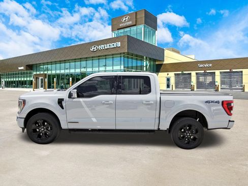 Used 2023 Ford F150 Lariat w/ Equipment Group 502A High AWD/4WD image 9