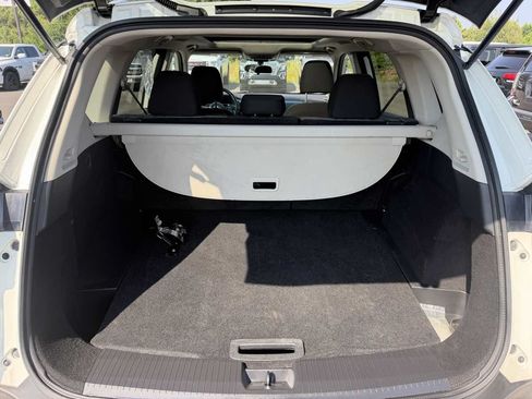 Used 2021 Nissan Rogue SV AWD/4WD image 23