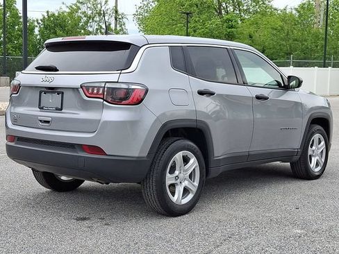 Used 2023 Jeep Compass Sport AWD/4WD image 9