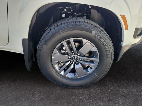 New 2026 Nissan Frontier SV w/ SV Convenience Package image 28