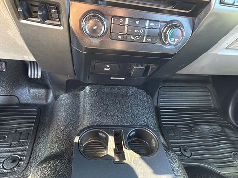 Used 2017 Ford F350 XL w/ Power Equipment Group AWD/4WD image 18