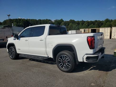 Used 2026 GMC Sierra 1500 AT4 w/ AT4 Premium Package AWD/4WD image 9