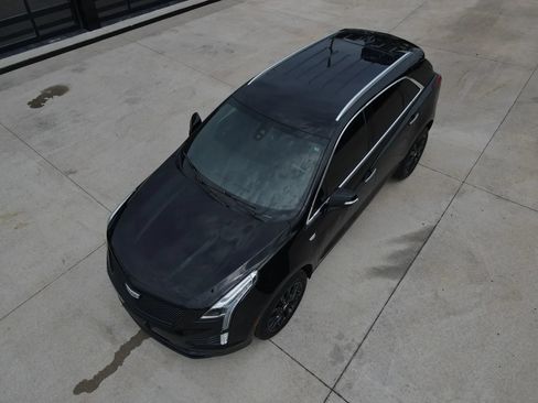 Used 2022 Cadillac XT5 Luxury w/ LPO, ONYX Package FWD image 49