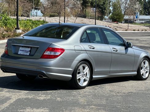 Used 2010 Mercedes-Benz C 300 Sport image 5