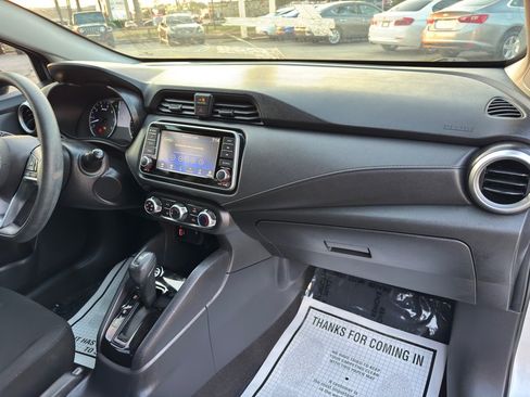 Used 2021 Nissan Versa S image 20