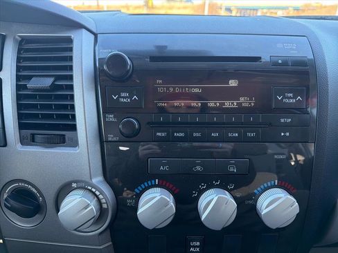 Used 2012 Toyota Tundra Grade image 16