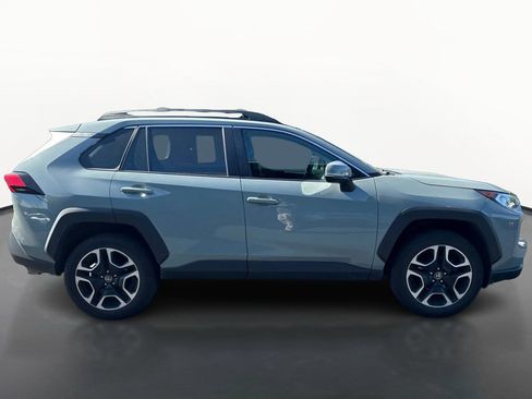 Used 2020 Toyota RAV4 Adventure AWD/4WD image 2