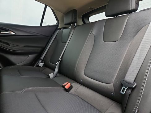 Used 2025 Buick Encore GX Preferred FWD image 23