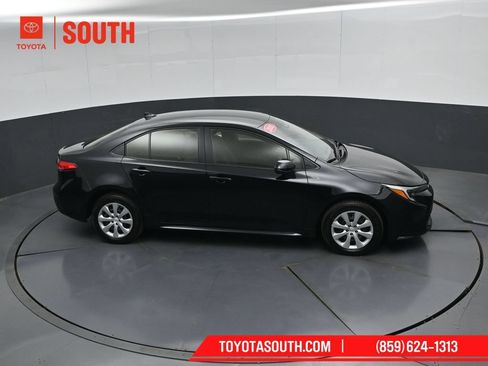 Used 2026 Toyota Corolla LE FWD image 46
